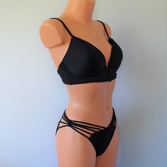 Sundazed NWT 2Pc Maya Black V Wire Bikini Set - Picture 2 of 3